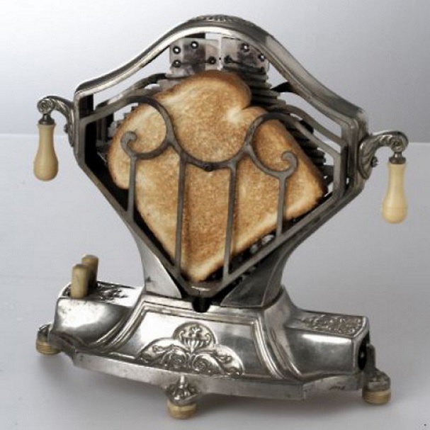 Un grille-pain de 1924.