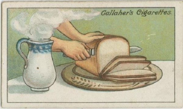 Pour bien couper le pain, faire chauffer la lame du couteau dans de l’eau chaude
